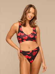 UltraModal™ FeelFree High-Leg Bikini | Floating Hearts