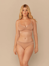 UltraModal™ Lace Plunge Bralette | Sand Dune
