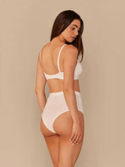 UltraModal™ FeelFree Ruched Bralette | White/White